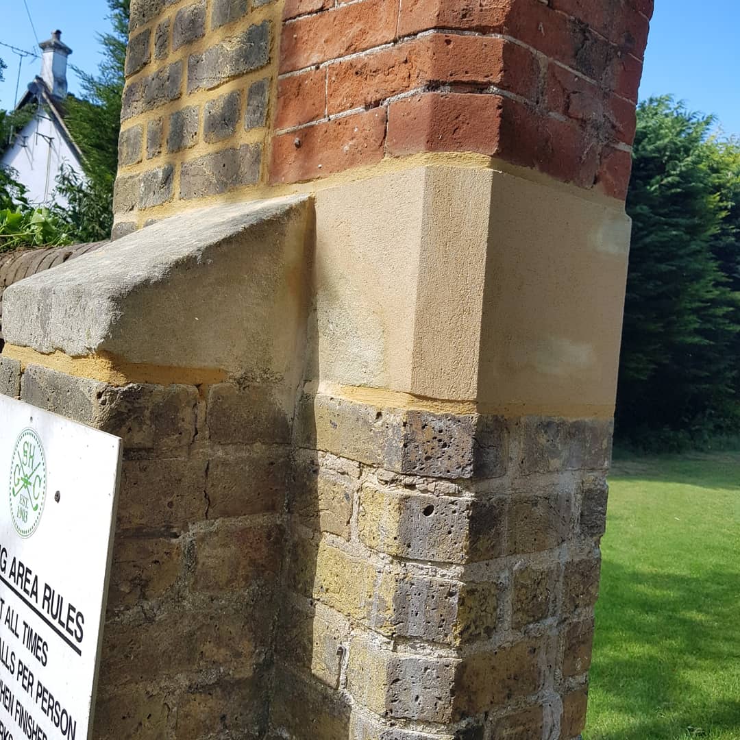 SpartanStone's tweet photo. STONE REPAIRS AND BRICK REPOINTING.

A couple of minor stone repairs and some brick repointing all in natural lime at the lovley shooters Hill golf course.

#stonerestoration #brickpointing #pointing #specialists #naturallime #checkatrade #kenttradingstandards https://t.co/onoOXYIfMa