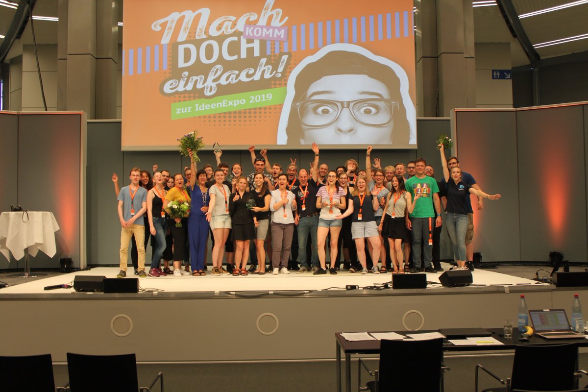 2 days full of special effects and little and massive explosions at the European Science Show Competition "ScienceMe" came to a wonderful end at the <a href="/ideenexpo/">IdeenExpo</a>. Congratulations to the team from Czech Republic who are the new champions of all European science shows! 🏆🥂💐