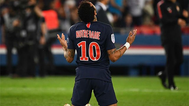 sport's tweet photo. 🔵🔴 📊 🔵🔴

❓ El vestuario del Barça dice SÍ a Neymar pero...

🤔 ¿Qué dice la afición?

❤ Sí
🔃 No https://t.co/pQSG2dUrSQ