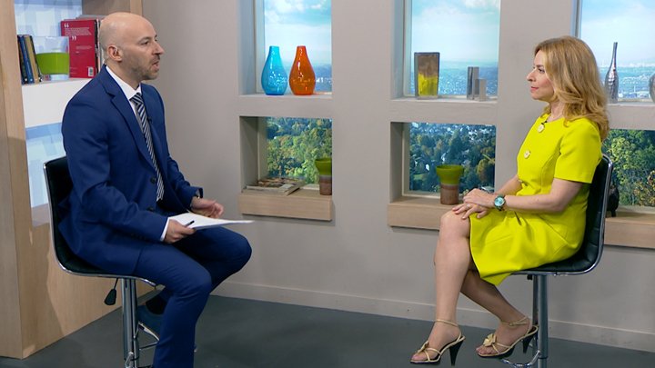 AntennaNews's tweet photo. Η Αγγελική Γαζή συζητά με τον Ισαάκ Τριανταφυλλίδη για την πολιτική ευθύνη των αναρτήσεων στα social media https://t.co/VyVchtkDZ2 #Ant1news @AngelikiGazi @isaaktrif @ANT1TV https://t.co/Fs1Wv6ZacY