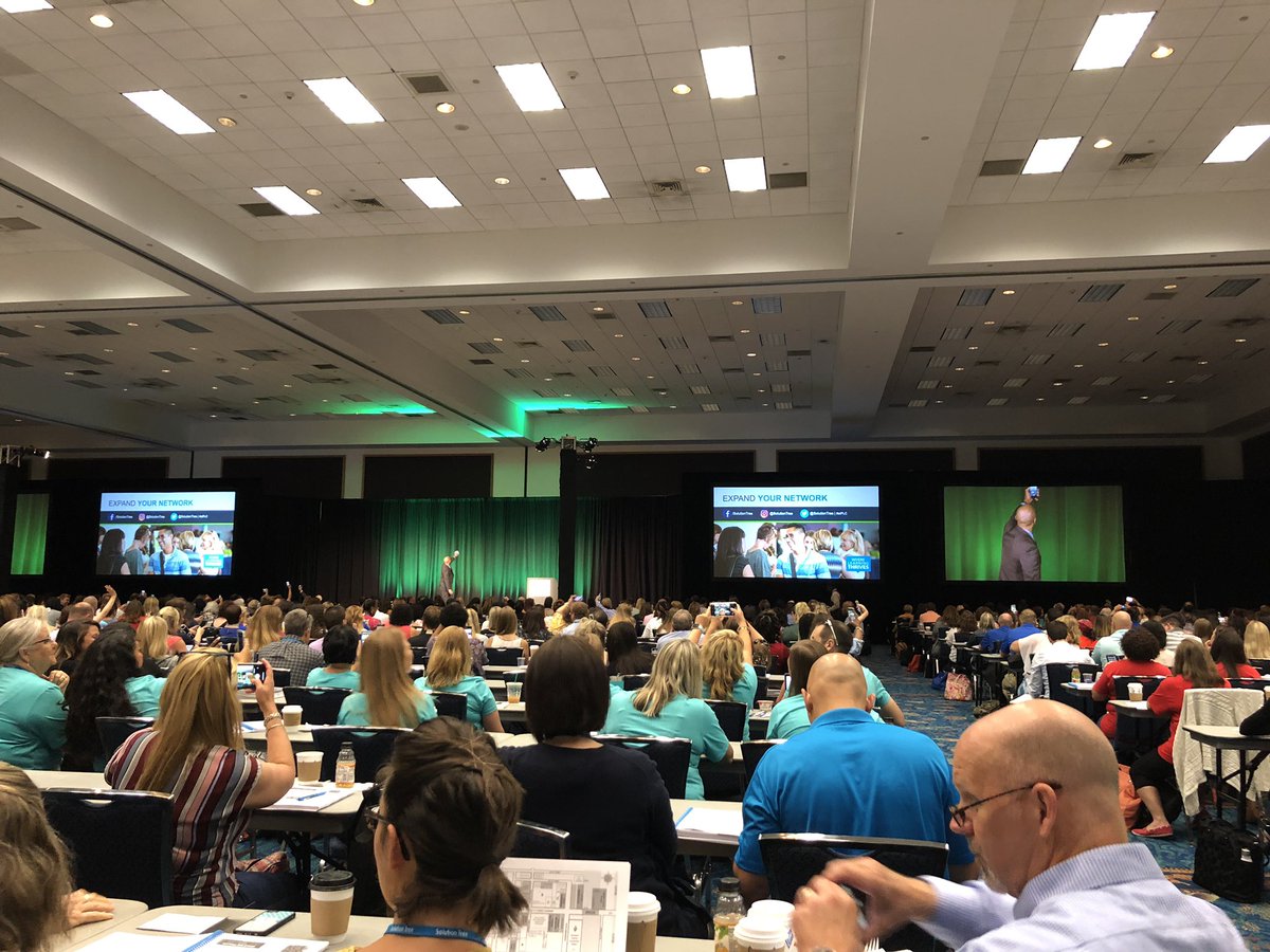 📷 Picture TIME! Ready to learn w/ new friends <a href="/SolutionTree/">Solution Tree</a>! 📷