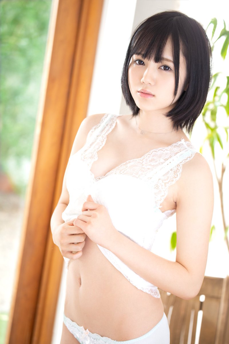 ティーパワーズ on X: プレステージ新人専属女優の涼森れむです。 応援のほど、よろしくお願いいたします！  t.coJtZr83INgh #プレステージ t.coCVoYthGyU6  X