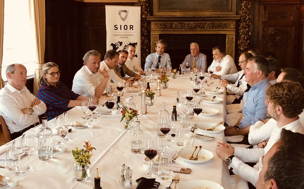 Wrapping up our Benelux day with a productive networking lunch and Q&amp;A session. Thanks again to all our friends <a href="/CeustersRE/">CEUSTERS</a> <a href="/BrusselsAirport/">Brussels Airport</a> and <a href="/RICS_Europe/">RICS in Europe</a>  for making the day such a success 🇧🇪