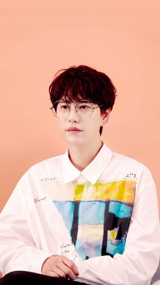 13elieveSG's tweet photo. [HQ PIC] 190619 Sharing some Kyuhyun wallpapers we found made by a fellow ELF! Aren't these gorgeous? 😍 [4P] (Cr:Tracy_Kyu203) https://t.co/bd3lRZJBKj