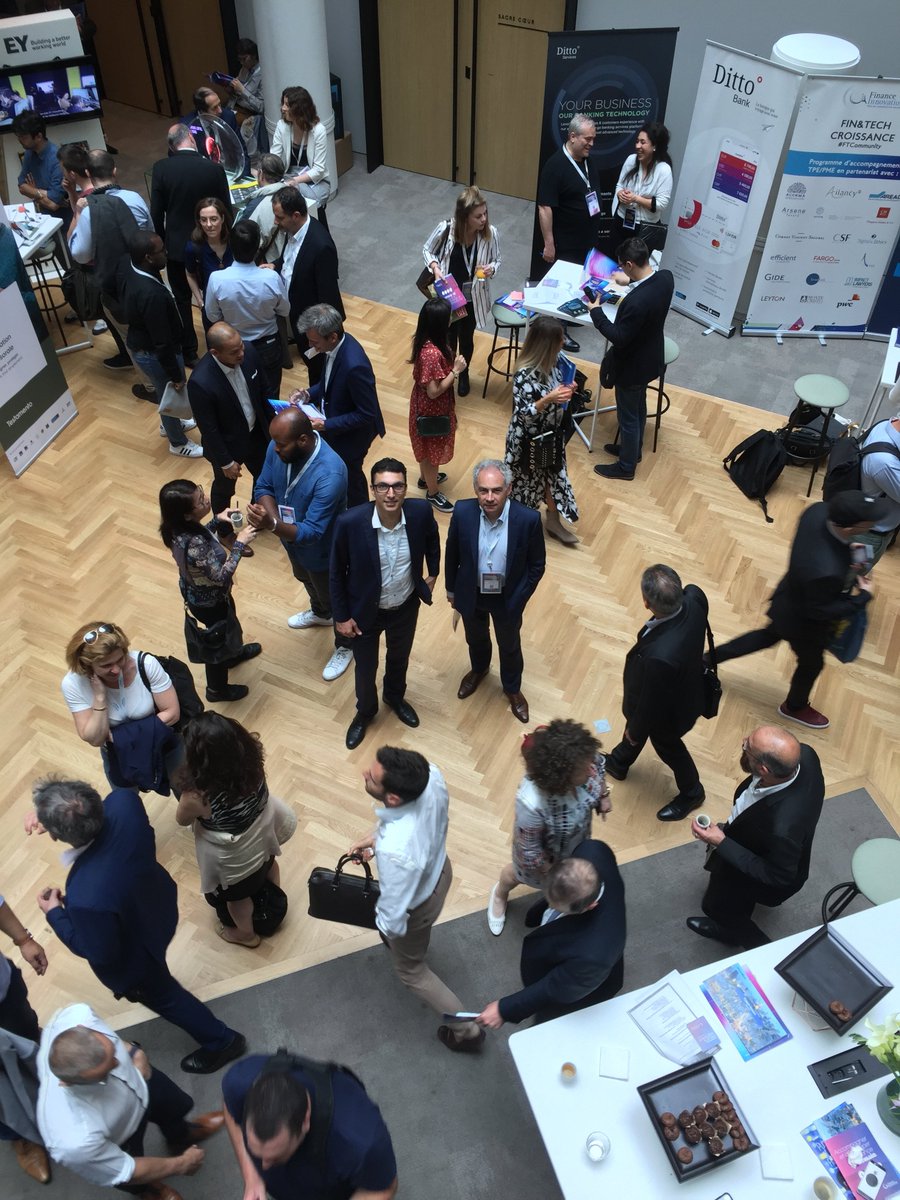 AllianzTradeFR's tweet photo. 🤩 Nos #ExpertsEH @Gil_Porte et @Mickael31000 sont présents aujourd'hui au #FTCommunity organisé par notre partenaire @financeinnov! Au programme, des conférences inspirantes et des rencontres avec de nombreuses #fintechs 🚀 Pour en savoir + 👉 https://t.co/4l63vLhQT1 https://t.co/o9XJ46LdN4