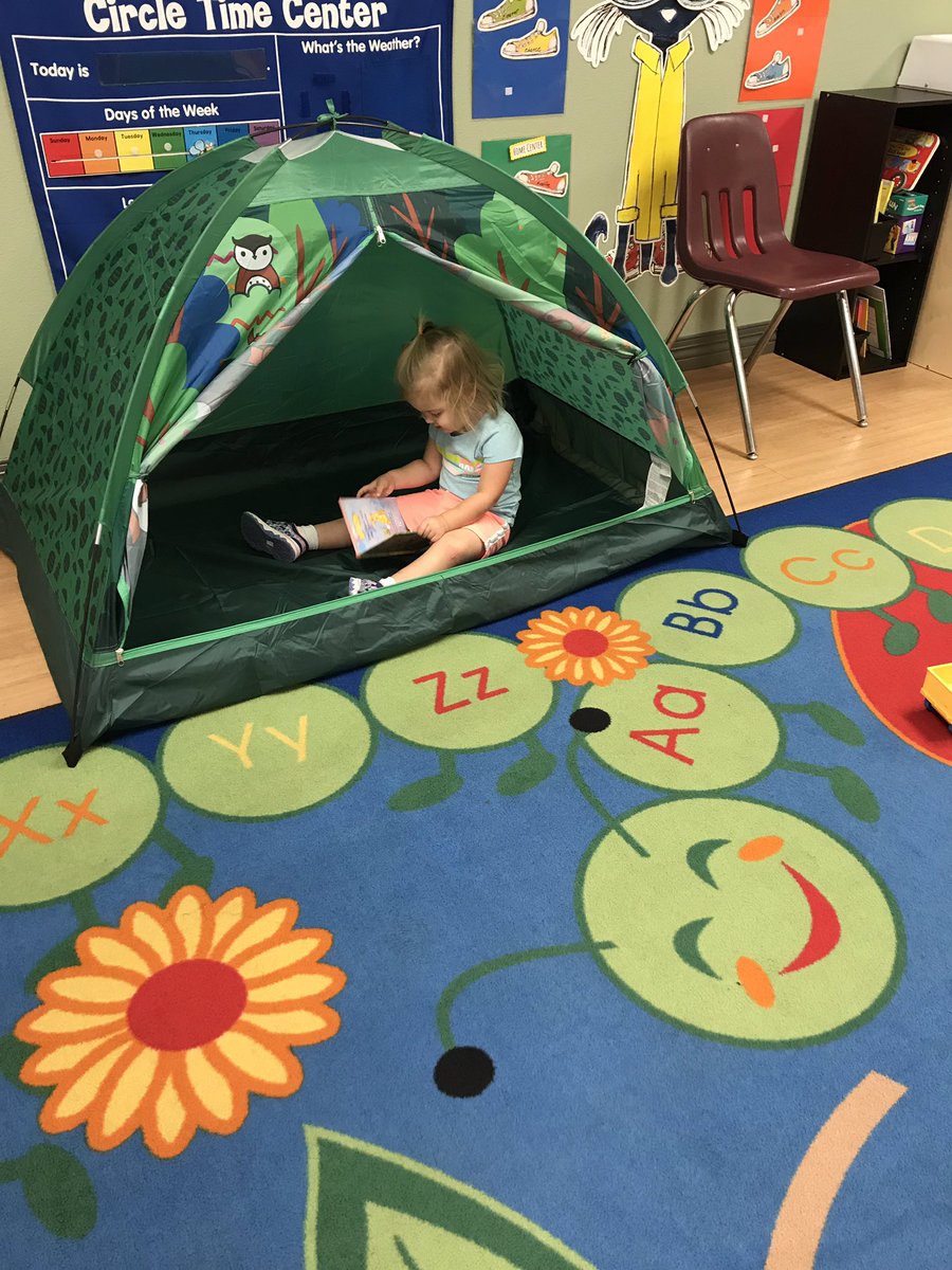 ECDC Bumble Bee tweet media