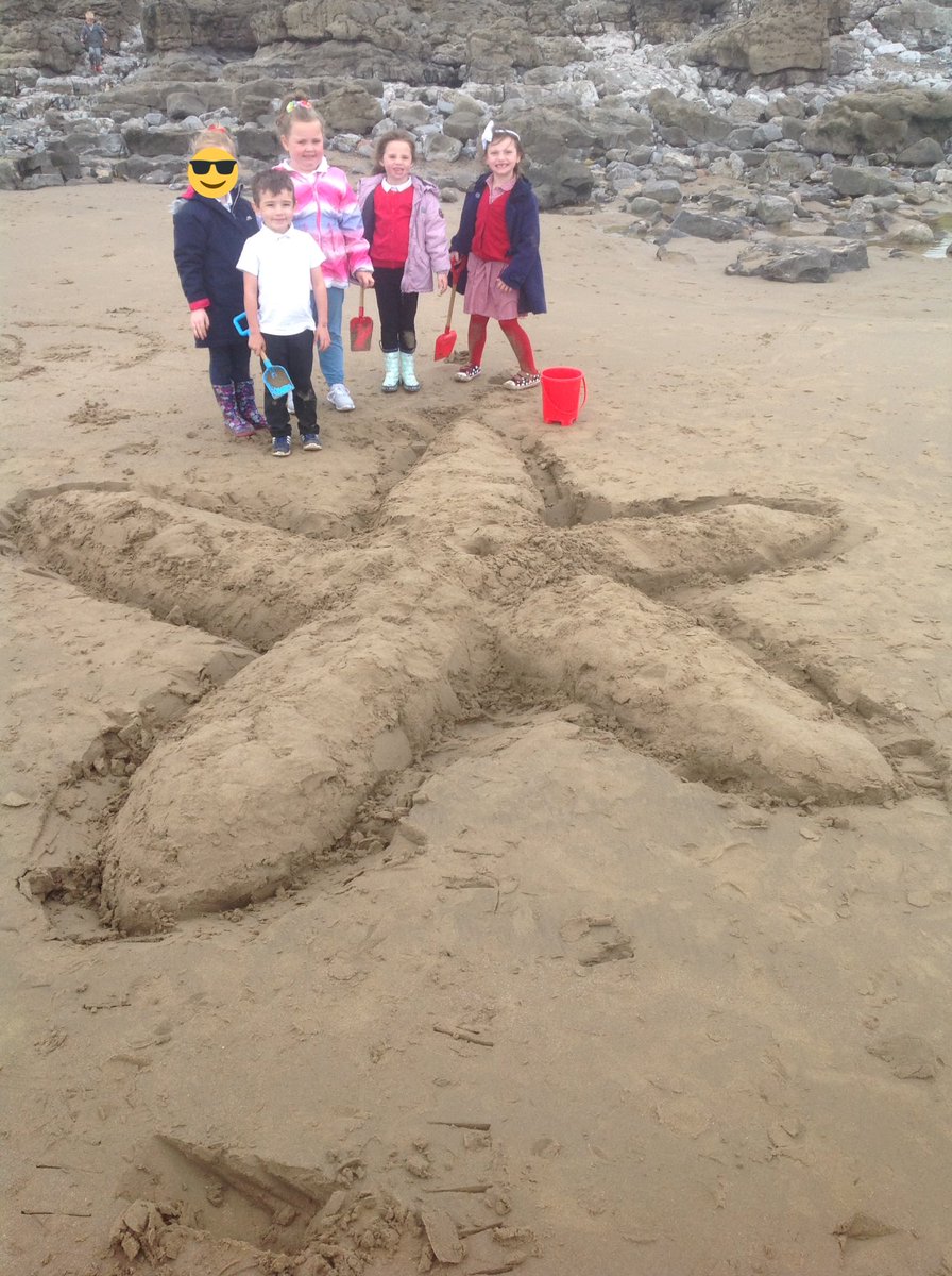 Mrs Jones tweet media