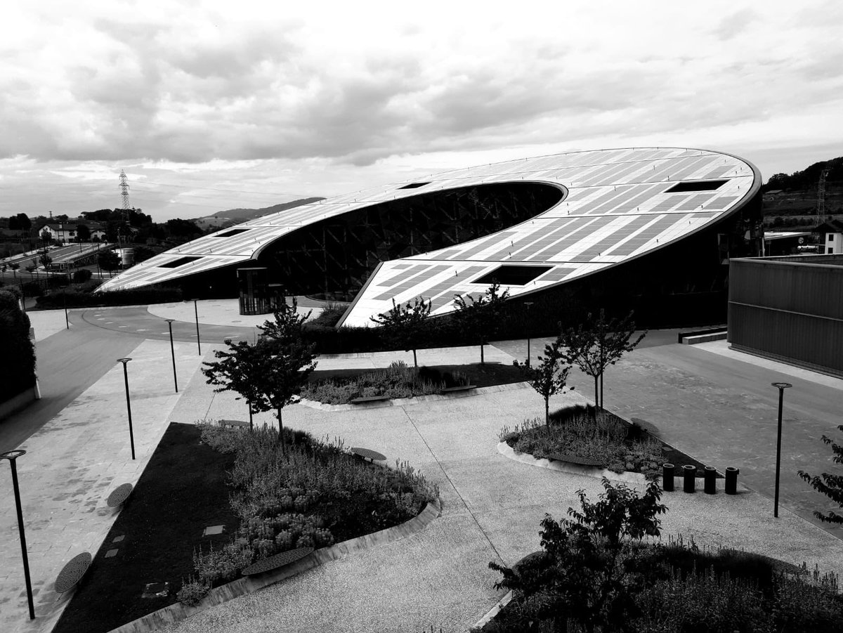 aidhos1's tweet photo. Aidhos en la jornada organizada por InfoConstruccion y DPArquitectura. Imágenes de la visita a la empresa Orona Fotografías: Beltrán Presas https://t.co/60ko1ktjte