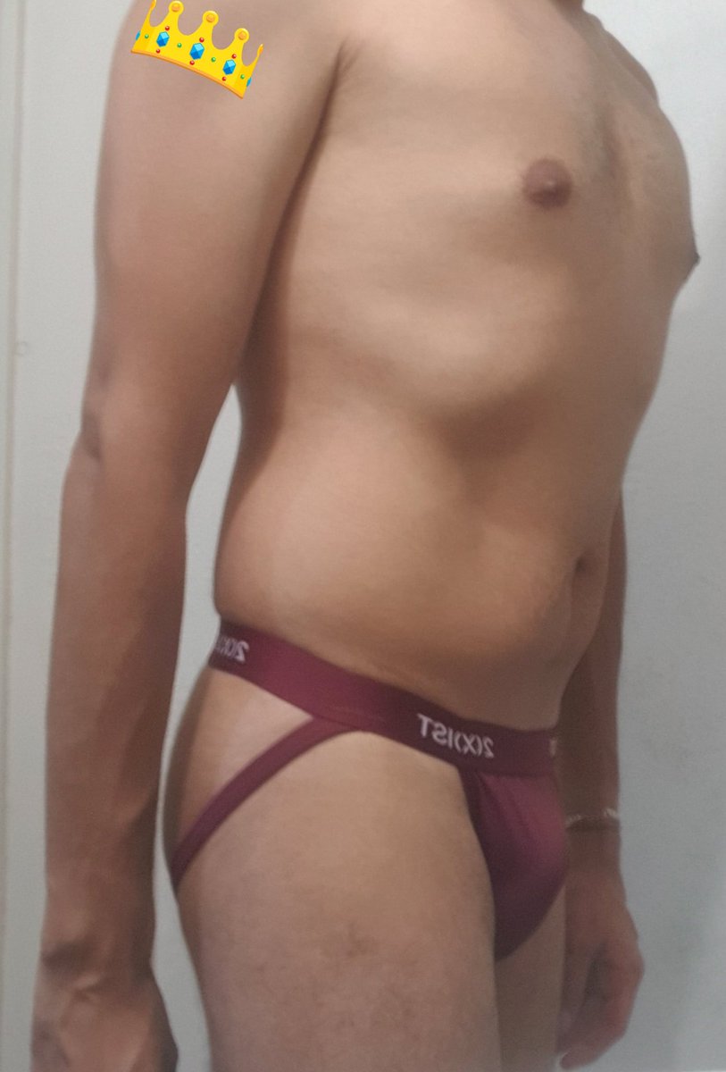 PrincipeCalzon's tweet photo. Buenitoooooos a tooooodos! 😘 ya es miércoles y a darle, ni modo, pero como el calor sigue, pues a destaparse un poquito con este #Jockstrap de #2Exist, ¿Qué tal? ¿Les gusta? Recuerden que este finde ando en Mty, manden DM para armar algo! #BesosEnLaNuca https://t.co/UCDUVBVVVz
