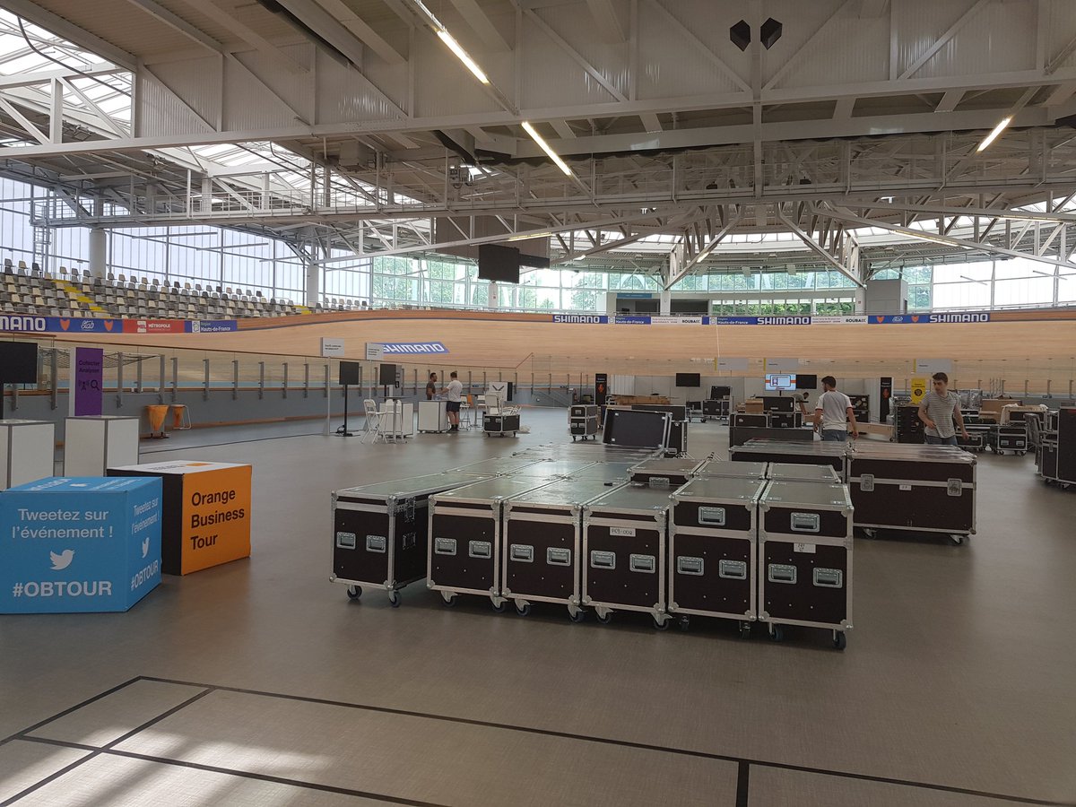 Installation de notre Orange Business Tour au <a href="/Stabvelodrome/">Stab Vélodrome Roubaix Hauts-de-France</a> , nous serons prêts dès demain matin 8h30  pour vous accueillir ! #OBTour #IoT #5G #Cloud #Apps #Cybersecurité #IA 
<a href="/gilles_combe/">Gilles Combe</a> <a href="/Cathelemaire/">Catherine lemaire</a>