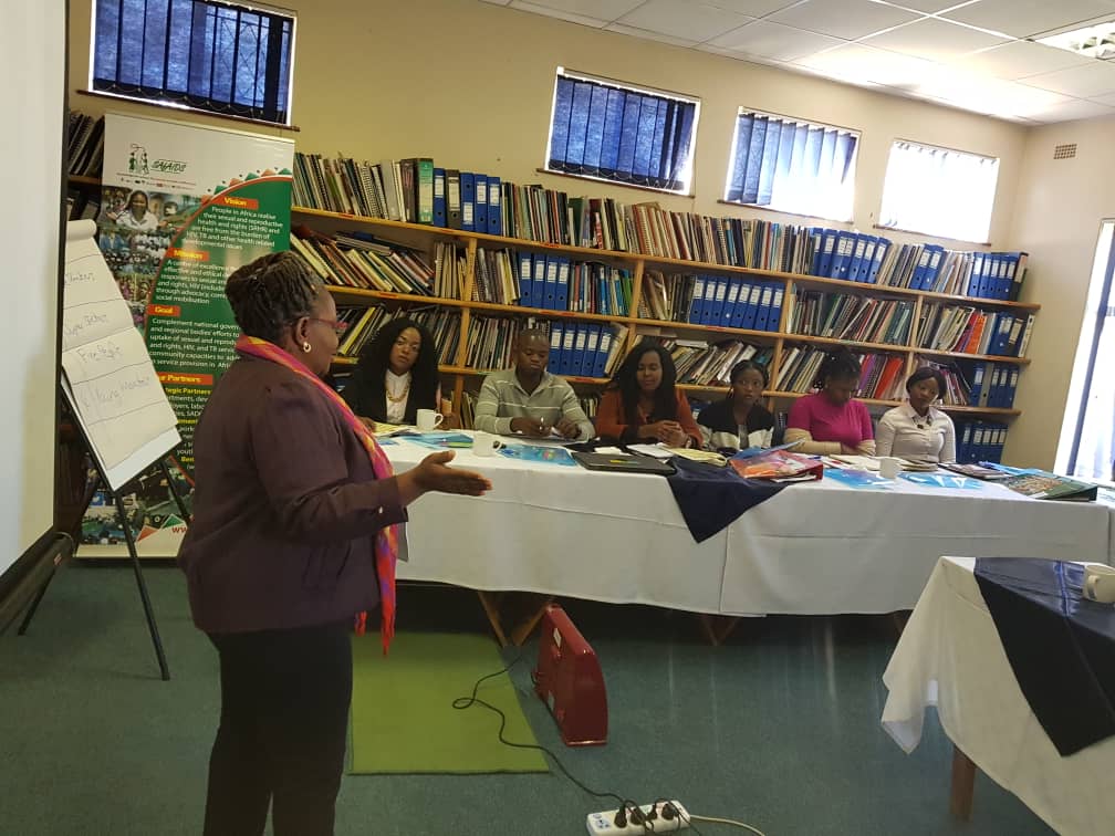 SAfAIDS's tweet photo. Day 1 of the #HerChoice :Module 2 training, building the capacity of young women &amp; men to meaningfully participate in advocacy around young people's access to contraception including age restrictions. #SRHR #leadership #youngpeople @hivosrosa @Rouzeh @SAFAIDSzambia @SAfAIDS_YPLA https://t.co/228SH7BiJy