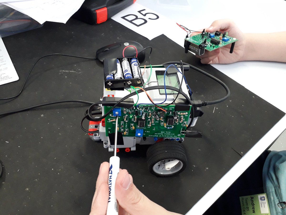 ElectronicsJon's tweet image. A few last minute tweaks but looking great!