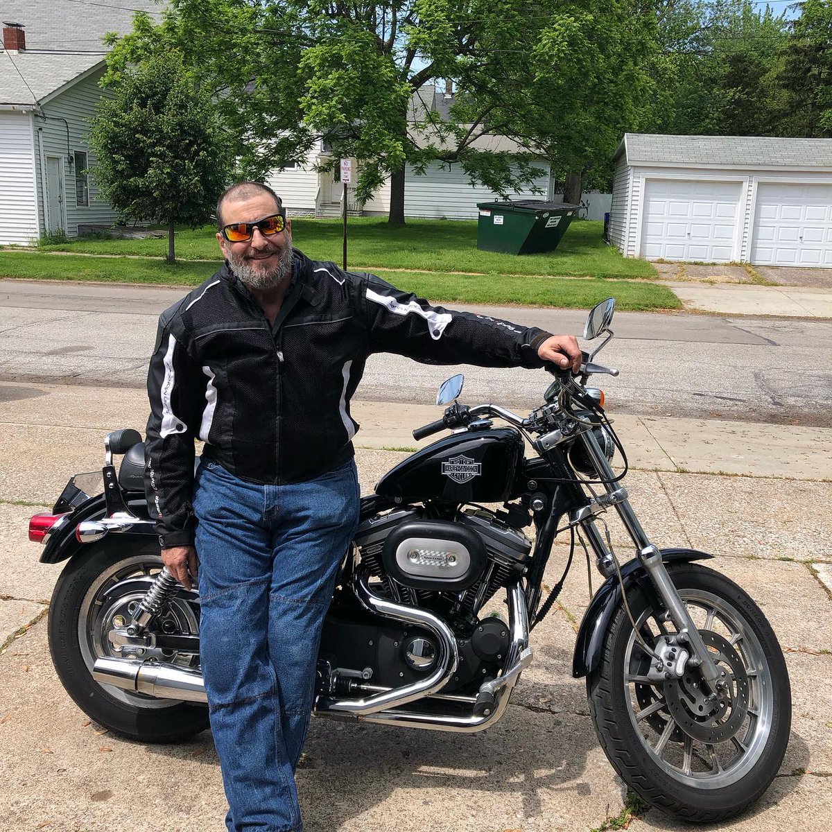 FHTourism's tweet photo. Fairport Harbor Motorcycles https://t.co/QmLr4WqTop https://t.co/p6LiX1oRoJ