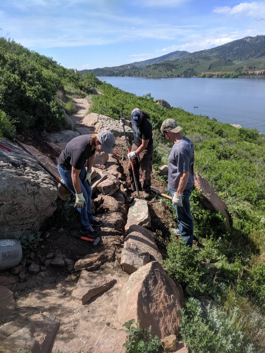 LCDNR's tweet photo. Thank you to @Overlandmtb & all the volunteers who joined us Saturday to work on the Foothills Trail. Awesome job! #HTRes https://t.co/sAxSvYAOfJ