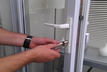 Having issues with your lock🔒 and want a professional to advise you if it is repairable? Dial Cardiff office @ 02920 501780 and Newport office @ 01633 759292. #locks #lockoutsolution