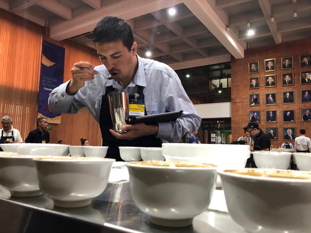 cupofexcellence's tweet image. International Week in under way in Guatemala! 

Don't miss the chance to taste these diverse coffees! Purchase a sample set today. The last day to get a sample set is June 26th!
bit.ly/31yCZZQ