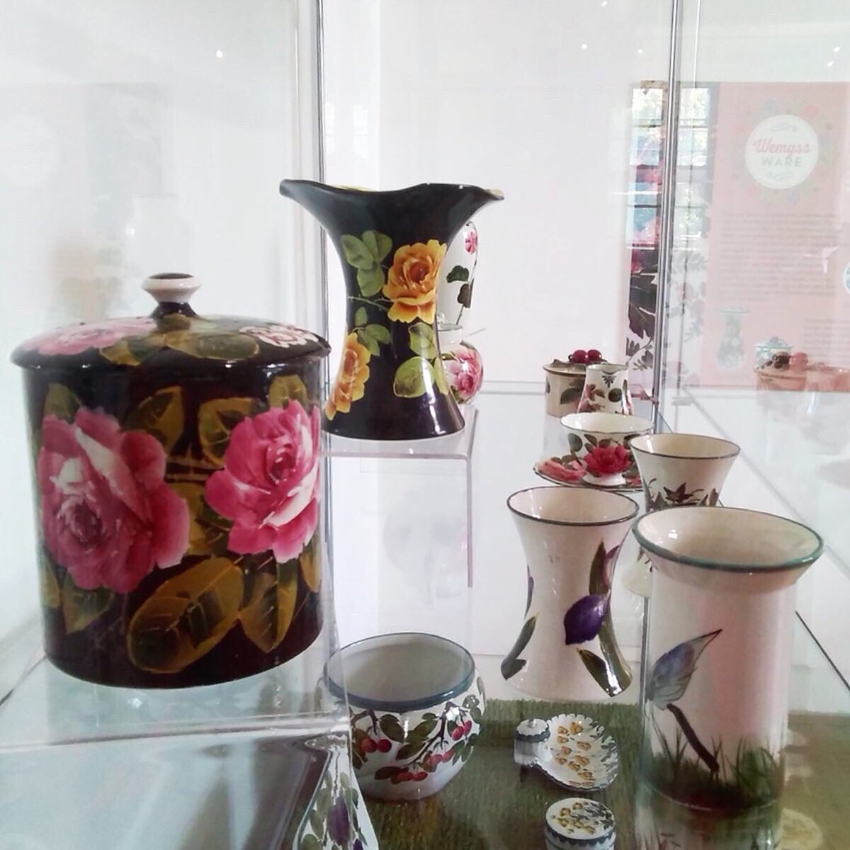 Here are some of the more grown up exhibits in the gallery - a wonderful selection of Wemyss Ware.

#bloomingmarvellous #standrewsmuseum #wemyssware #standrews #freeadmission #visitfife #visitscotland #visitstandrews #fife #onfife #localhistory #localpottery #ceramics #tablewere