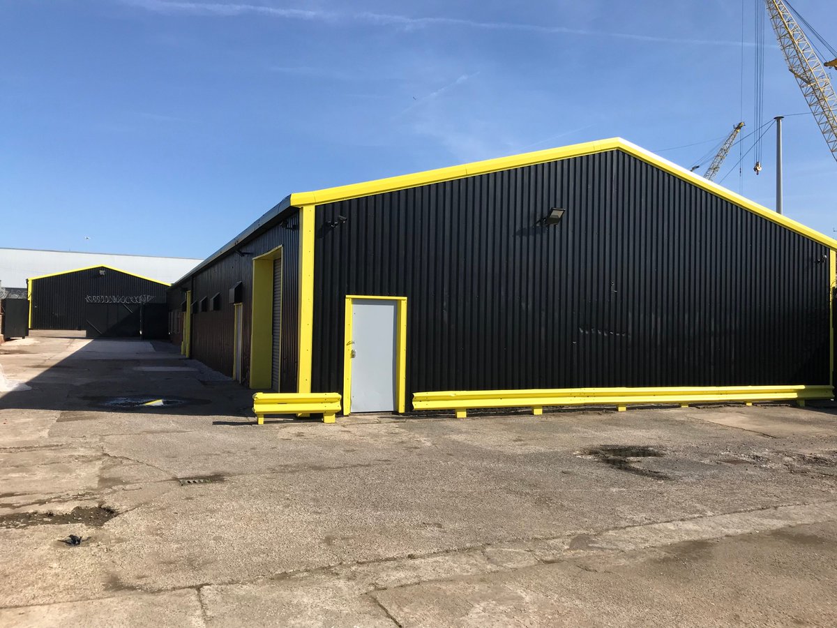 BizParks's tweet photo. Birkenhead Business Park houses 4 fully refurbished units.
Currently fully tenanted, Birkenhead has units ranging from 700 square feet to 8000 square feet https://t.co/6T4JA8L50H