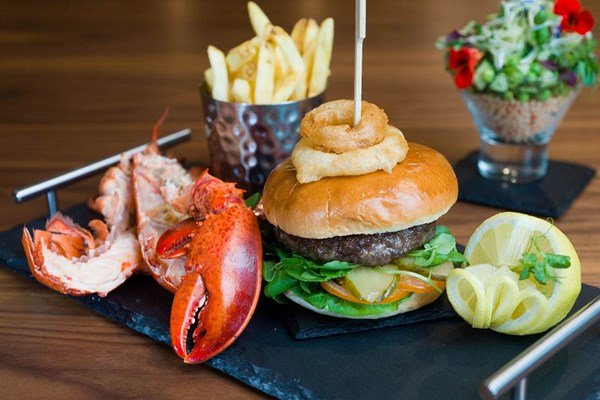 Lancs_Cookbook's tweet photo. Excited to welcome back contributors from our first book @BertramsBurnley and their new venture, which will be featured in our Second Helpings addition! Really looking forward to what they have to offer this time round 🤤 #Lancashire #foodie https://t.co/2Zf4HNOHpG