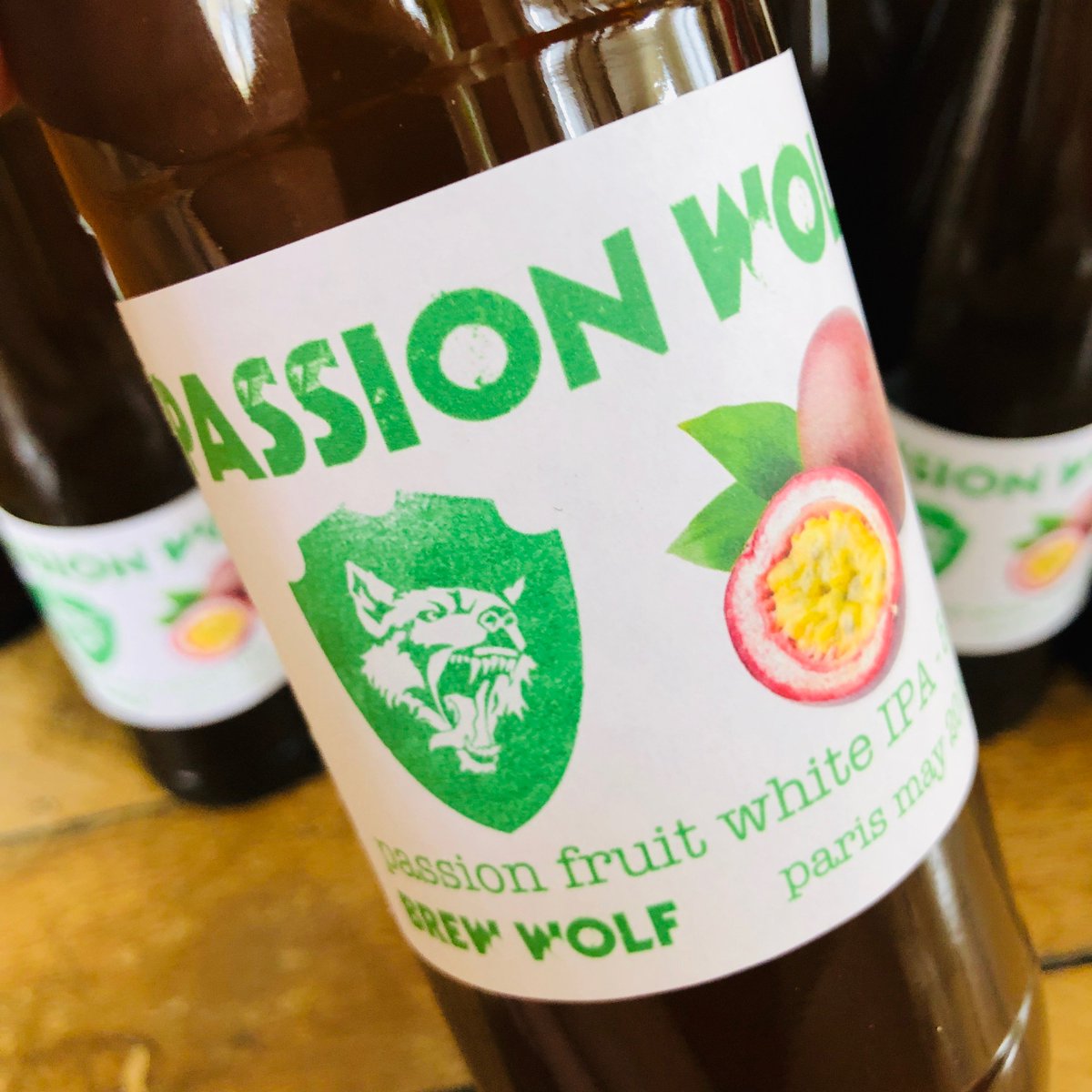 BrewWolf's tweet photo. Passion Wolf by @BrewWolf #BrewWolf #passionfruit #whiteIPA #homebrew #brewyourown #brewing #brewingbeer #brassage #brassam #beerporn #brewporn #craftbeer #beergeek #beerlover #hoppyhour #beeroclock #biere #biereartisanale #instabeer @brewunique #BrewUnique https://t.co/0kGaGKcxb1
