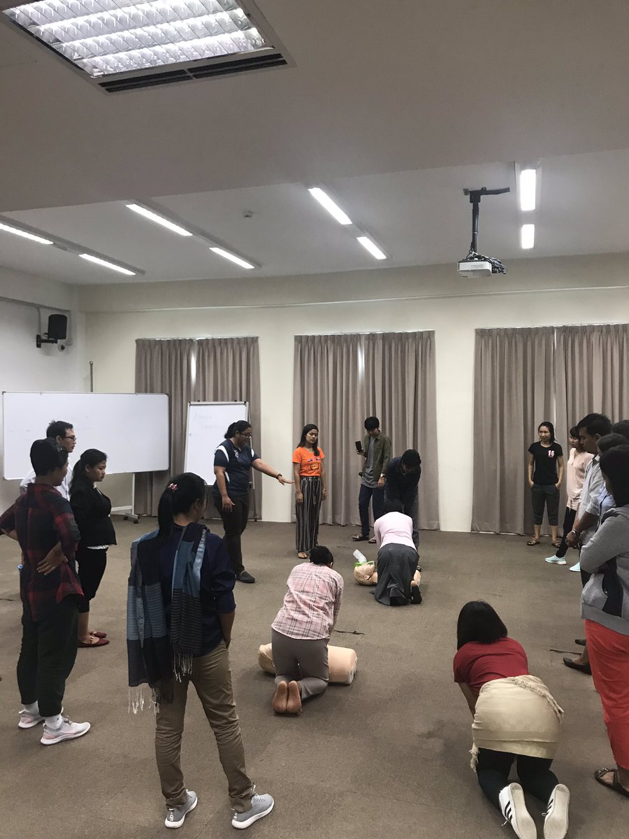 davinamccarthy1's tweet photo. #HIS_learning First Aid training for our guest trainee teachers from Yangon. Thank you ms Aziela https://t.co/wQVnd3oku7