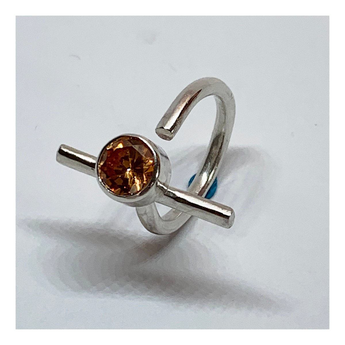 marylacroixs's tweet photo. Excited to share the latest addition to my #etsy shop: Sterling Silver Adjustable Ring With Bright Burnt Orange Cubic Zirconia https://t.co/aRJ4wf2yDq #amarythoughtjewelry #urbanchicjewelry #norulesjewelry #shesthinkingagain #quickfreeshipping #stillsmilinginga https://t.co/UhHDWeX0rT