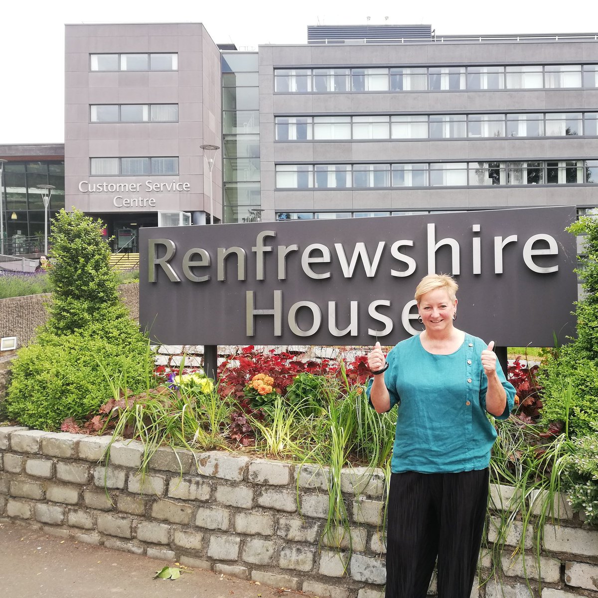 ACommunities's tweet image. We are delighted to receive £400K funding from Renfrewshire Council’s Town Centre Strategy Fund. This is the first step in an exciting journey to develop a community led health and wellbeing hub in the former Johnstone Police Station.