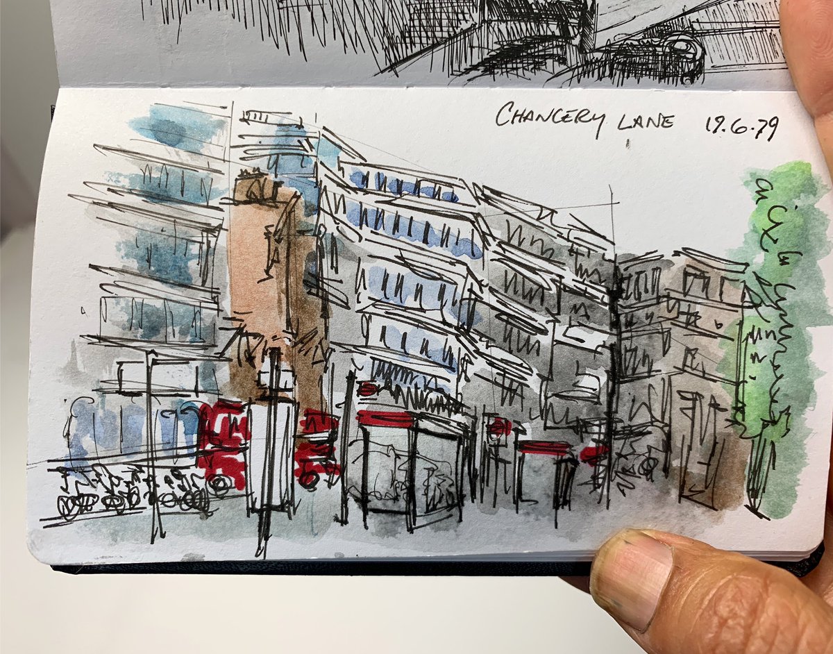 This is #ChanceryLane 

#London #art #citysketch #drawing #sketch #art #watercolour #painting