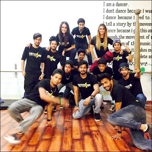 Harinder_skfan's tweet photo. πβ @ShraddhaKapoor #4yearsofABCD2 !! https://t.co/Gsqi6Rd37X