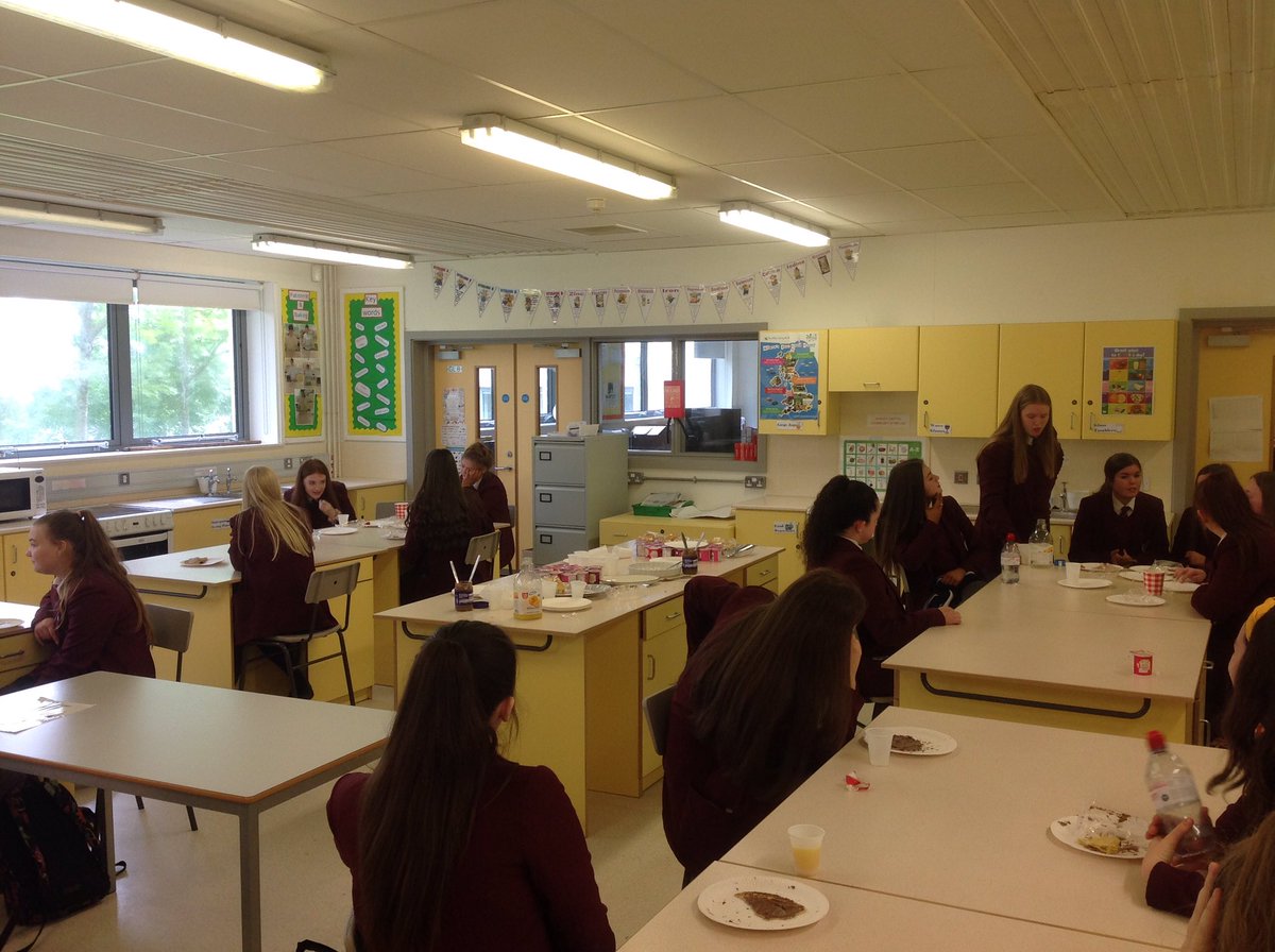 Year 10 pupils enjoying their ‘Petit Déjeuner Français’ this morning #Culture #Cuisine #mfltwitterati