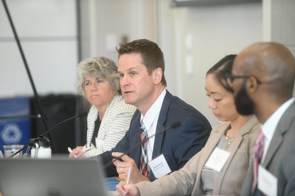 MWCOG's tweet image. Regional leaders discuss how to overcome barriers that may prevent people from responding to the #2020Census, including proposed citizenship question and digital divide #CountDMVin @ArlingtonVA @uscensusbureau @GWtweets ow.ly/ZEhh50uDvC1