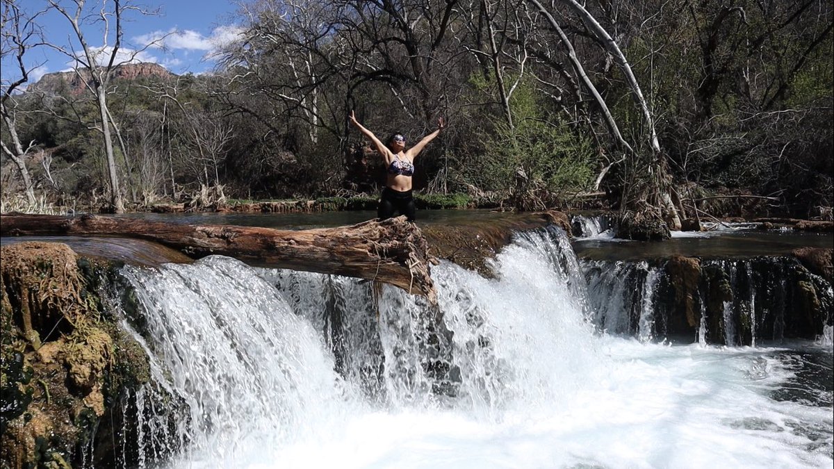 Ale_Adventurer's tweet photo. Arizona’s best water hikes! Watch my full story here 👉🏻 https://t.co/UxvEskBrNE #waterhike #fossilsprings #fossilcreek #StraberryArizona #waterfalls https://t.co/xPJCCIQH6h