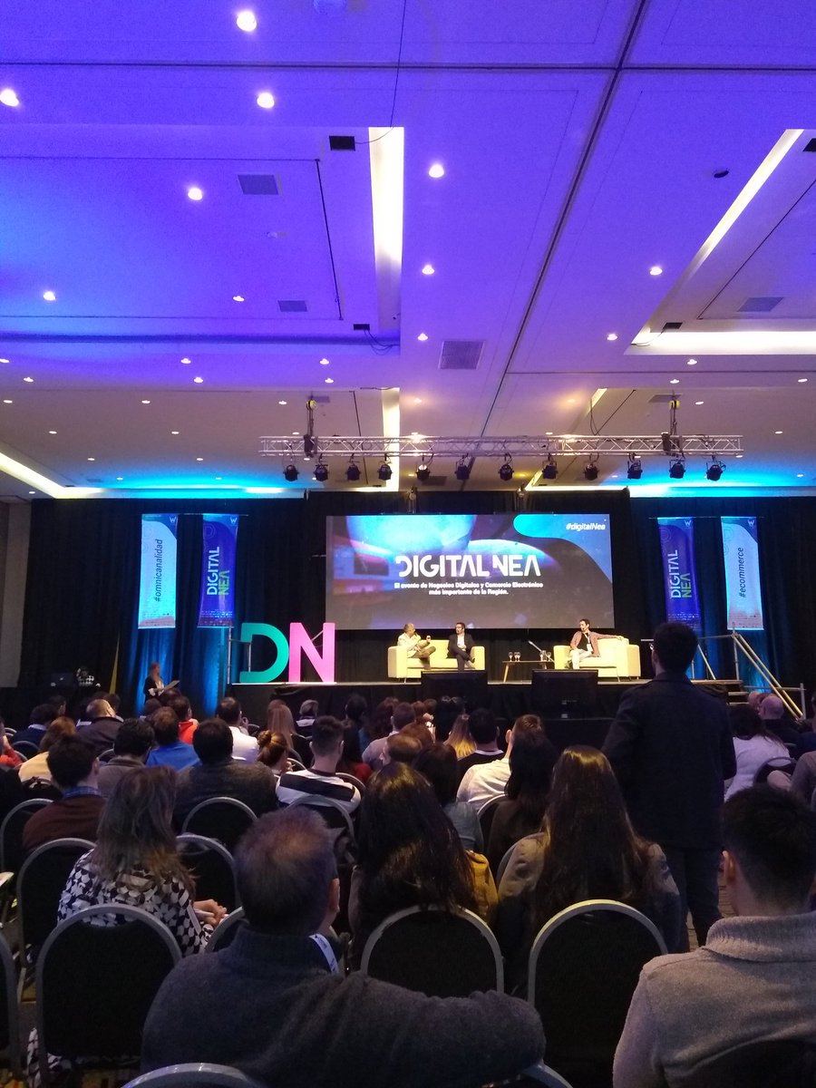 susibenitez's tweet photo. Buen día! Miércoles de e-commerce en #digitalNea https://t.co/psLrzSzXie