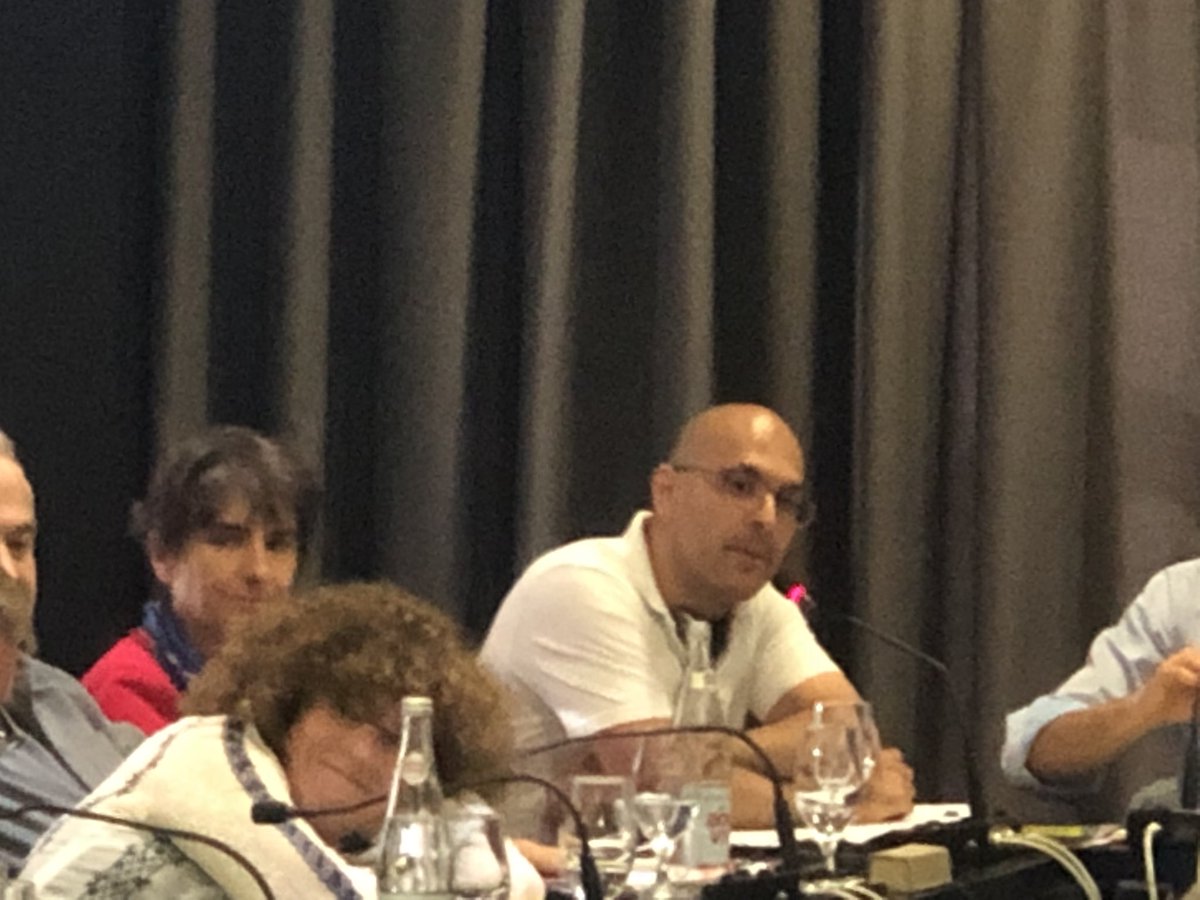 FisacToscana's tweet image. Progetto europeo: “Il coinvolgimento dei lavoratori nel lavoro che cambia.”Roberto Errico di @IsrfLab e @FisacToscana illustra i cambiamenti  degli ultimi 10 anni. #Belgrado