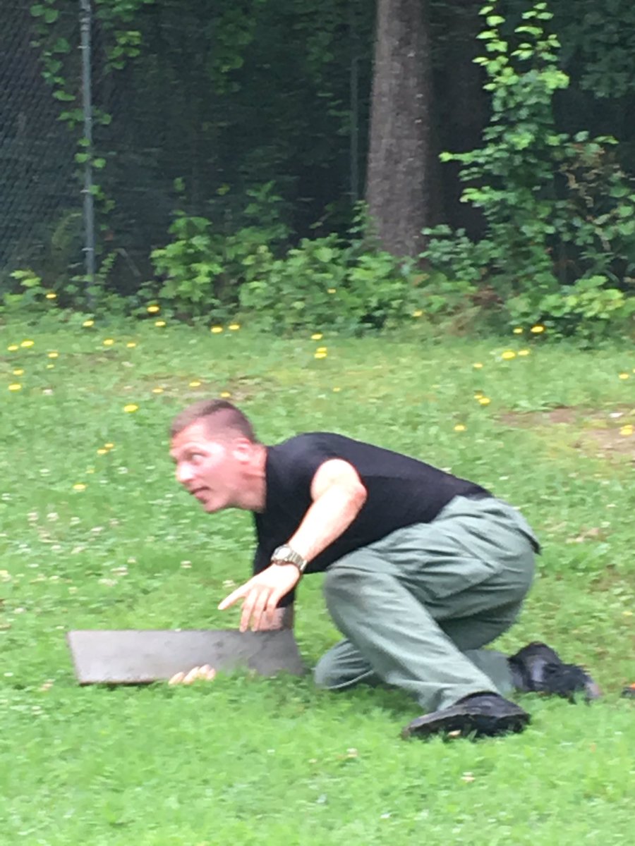 CaptCimbal017's tweet photo. Chesterfield County Police K9 tryouts day!  Do you have what it takes. 2 mile obstacle course run for time just to start your day.  @CCPDVa #Cfield #RVA #PoliceK9 https://t.co/3mPlksKIgB
