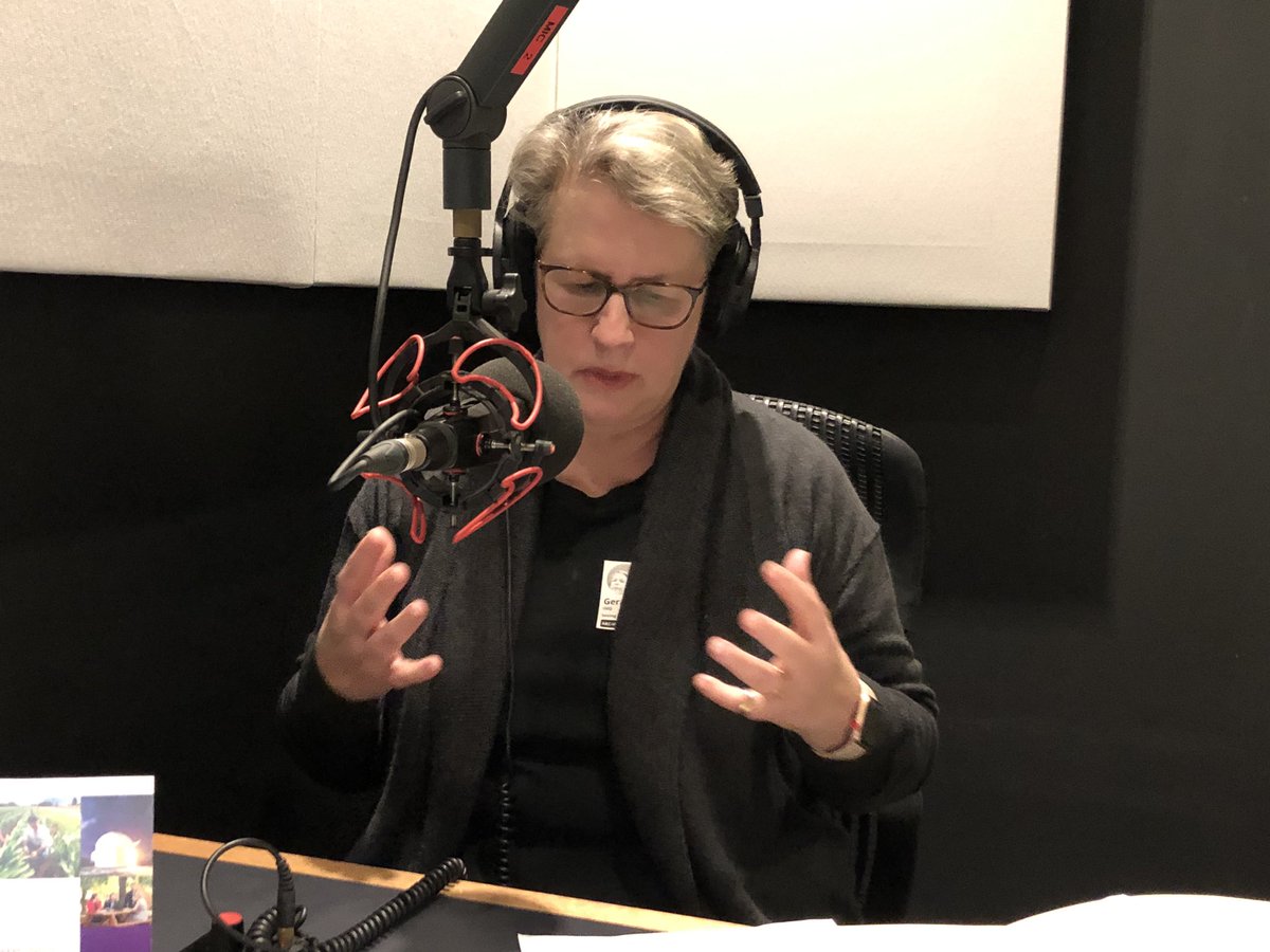 Talking the importance of regional unis to their communities @NightlifeABC <a href="/RegUniNet/">Regional Universities Network</a> <a href="/USQNews/">USQ News</a>