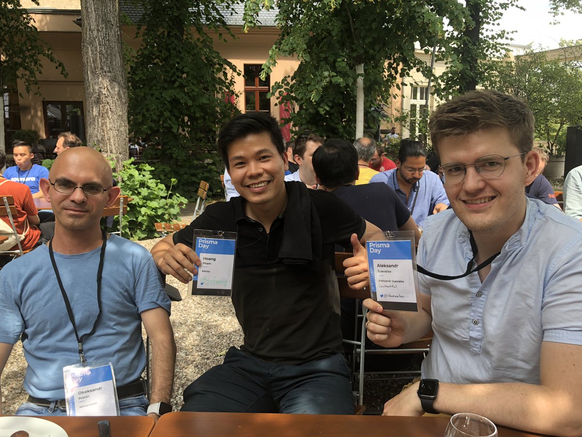 pnhoang's tweet photo. It’s always great to meet other fellow developers at conference #prismaday https://t.co/wMaS4YK9Bf