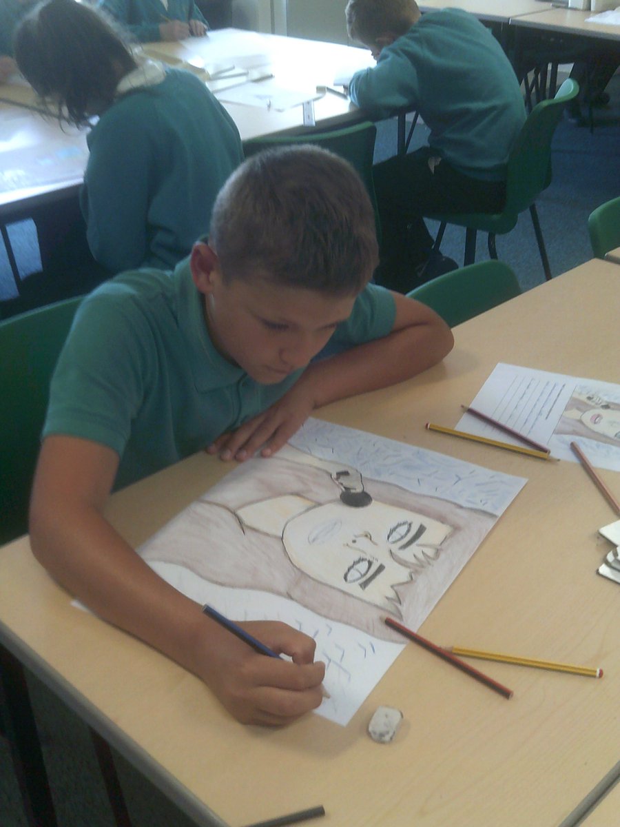 ClaveringTS27's tweet image. #6RT  In art, we have been continuing with our next pieces in the style of Roy Lichtenstein.