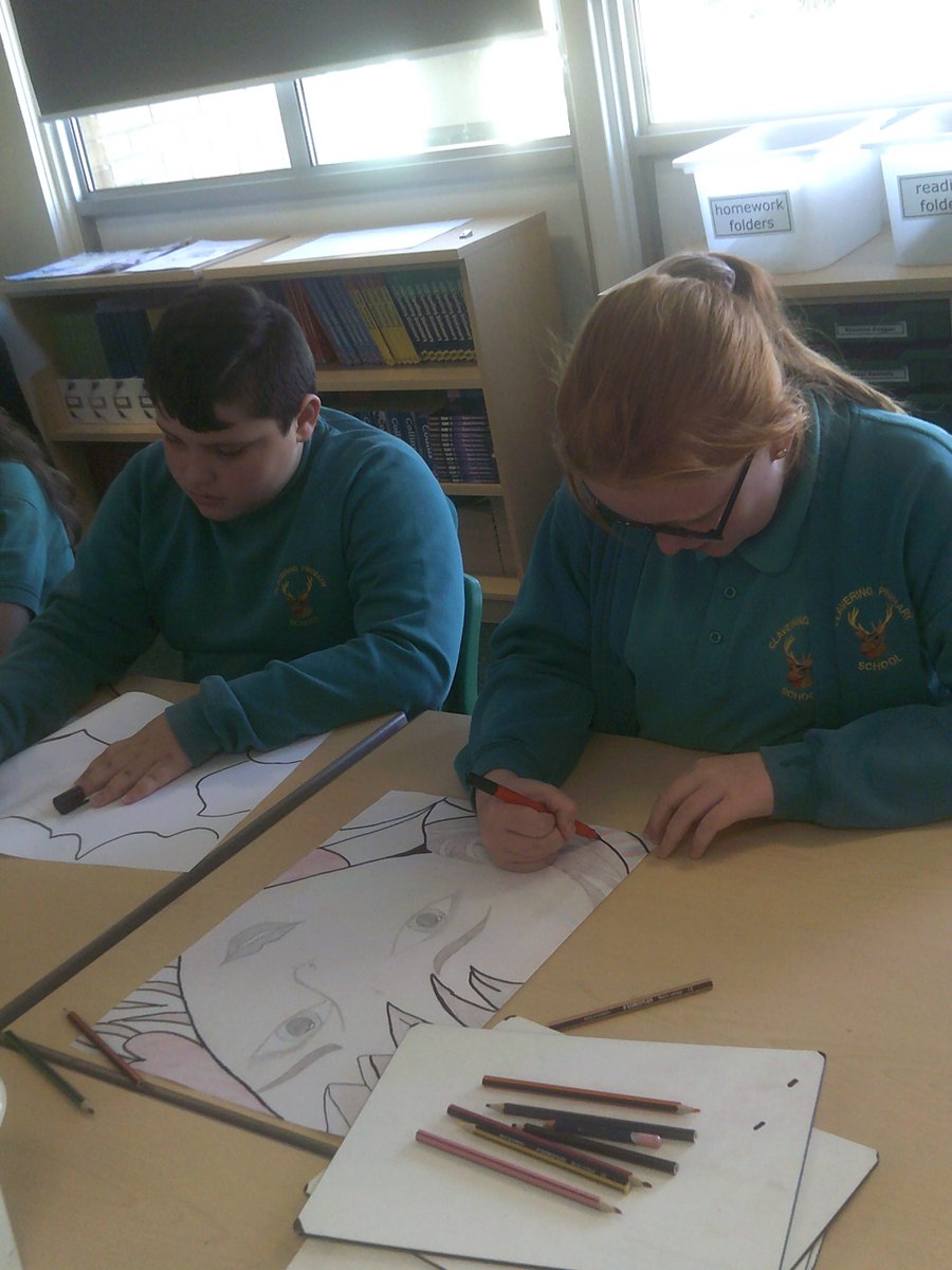 ClaveringTS27's tweet image. #6RT  In art, we have been continuing with our next pieces in the style of Roy Lichtenstein.