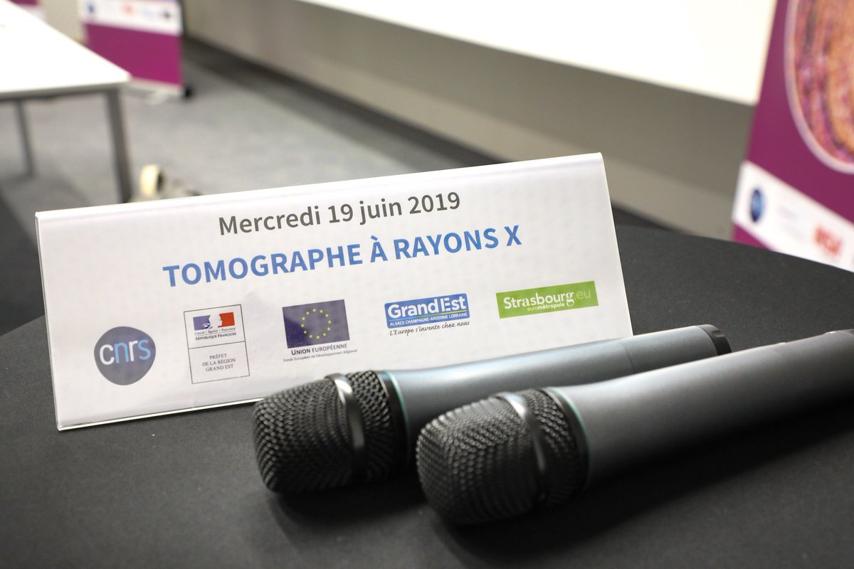 Prefet67's tweet photo. #Recherche
Blaise Gourtay, secrétaire général pour les affaires régionales et européennes, participe à l'#inauguration du nouveau #tomographe à rayons X de l'Institut Charles Sadron de @CNRS_Alsace. Le tomographe permet d'étudier les relations structures-propriétés des #matériaux https://t.co/BlJPv1Krri
