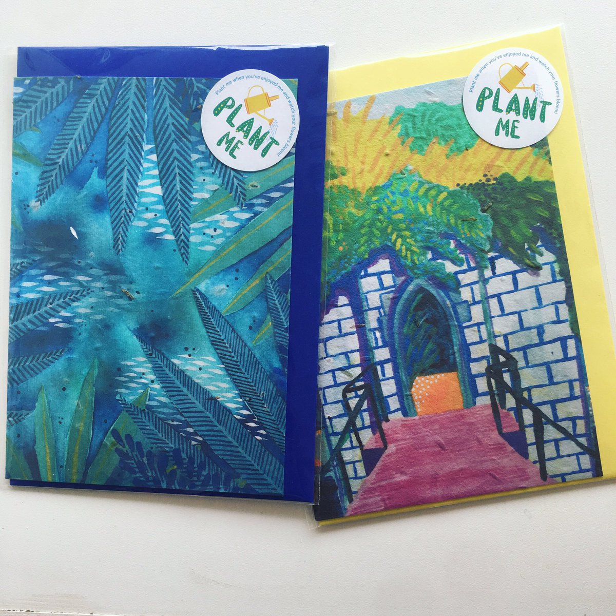 The ‘plant me’ range by @RaeGoddard281 is printed on seeded paper, so when you’re finished with the card you plant it. All of the packaging is #biodegradable and from the UK to reduce the carbon footprint.

 #justacard #Walthamstow #e17designers #WednesdayWisdom #ArtistOnTwitter