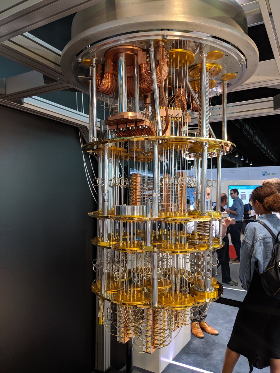 walkingrandomly's tweet image. Alien technology at #isc19