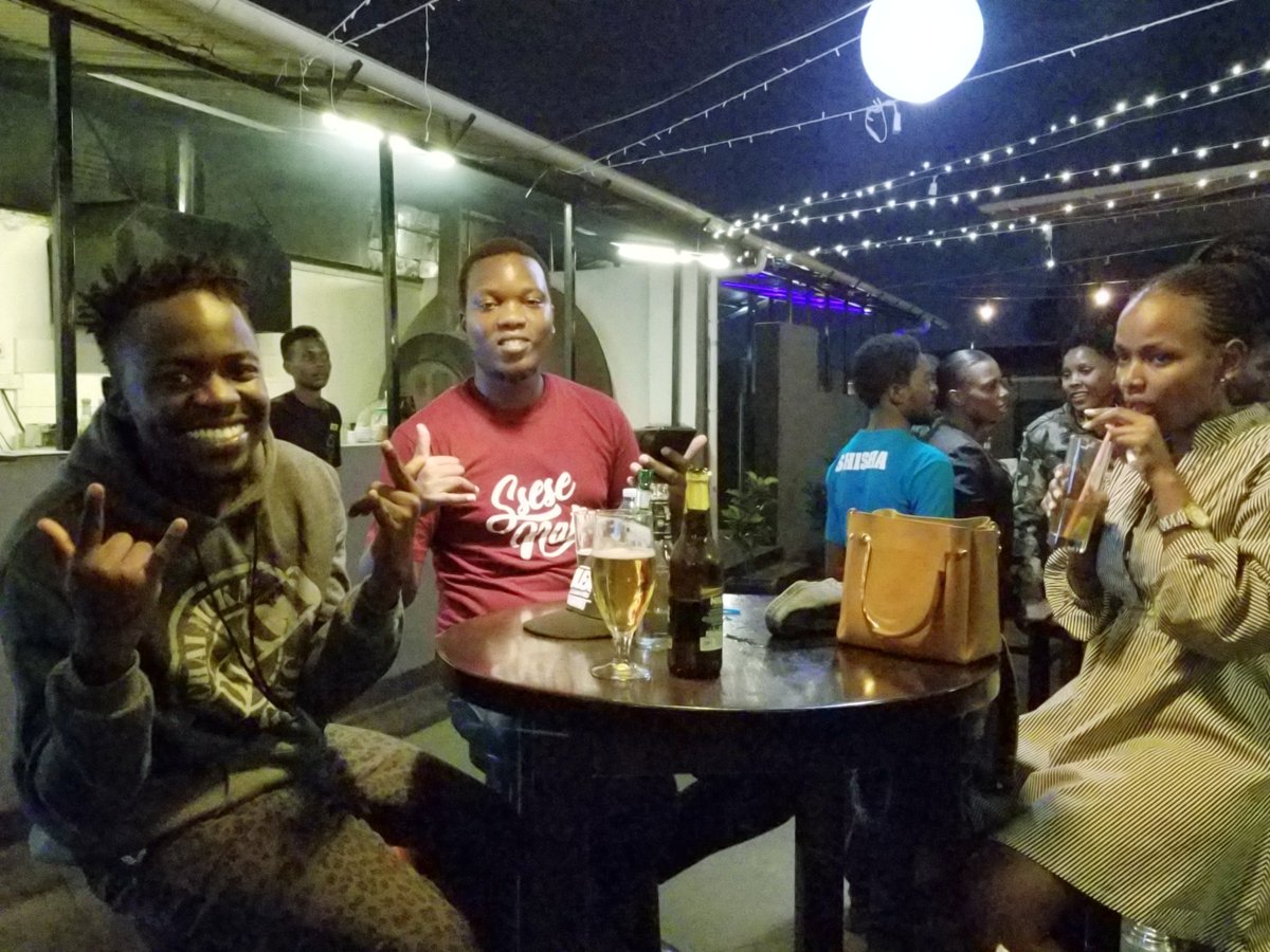 DJ_Ssese's tweet photo. Just recovering from last night π
π
, shout out to some of the few people who managed to make it this week #PullupTuesday @DjCiza @edwizzyselekta @MisterBoldwood @Judewats @mashapiere @keith_ashaba @mutezasalim @TimothyCODE @DJMelvyn_UG , Till next week ππΎππΎππΎ https://t.co/fTTtjq9hPn