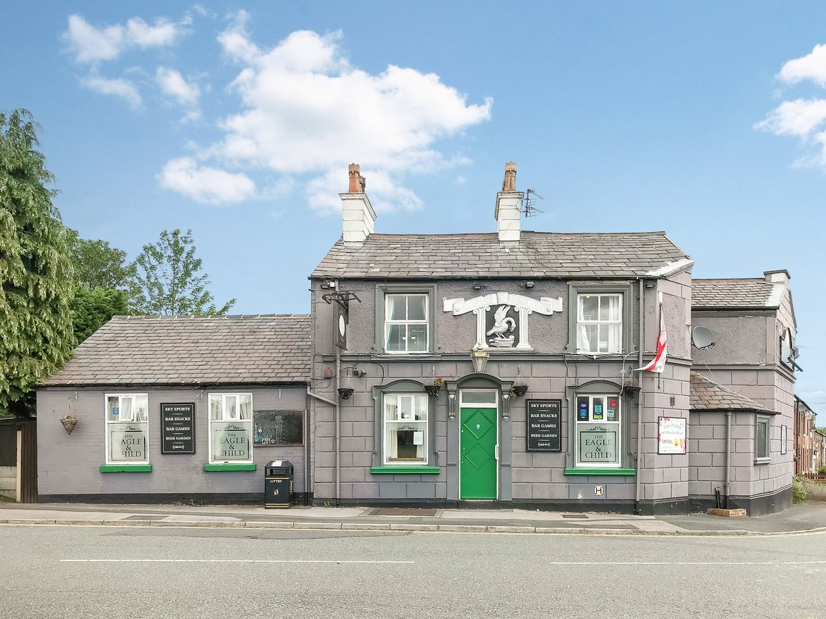 One way to judge a pub as a potential investment is looking at what people say about it – new instruction received for Eagle & Child nr #Wigan. Guide Price: £195,000 Plus VAT. Check out its Facebook page http://ow.ly/Jr3n30oY0vH @WigToday