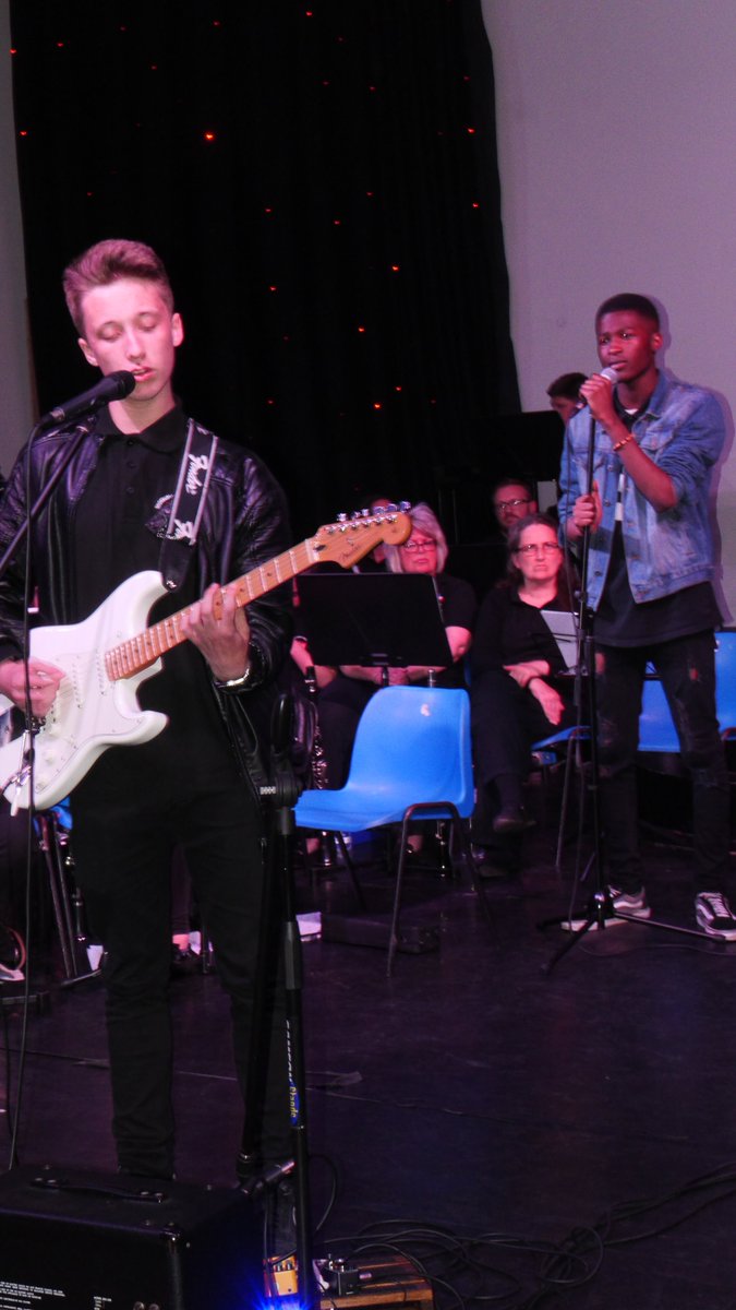 SHS_Progress's tweet photo. Congratulations to @musicdep_shs for putting together an amazing Summer Music Concert last night. 👏👏👏
Yet again, it was an opportunity to witness the incredible talent that our students possess. Huge congratulations to all involved!
#concertband #jazzband #vocalmethod #proud https://t.co/AMKvtqS67c
