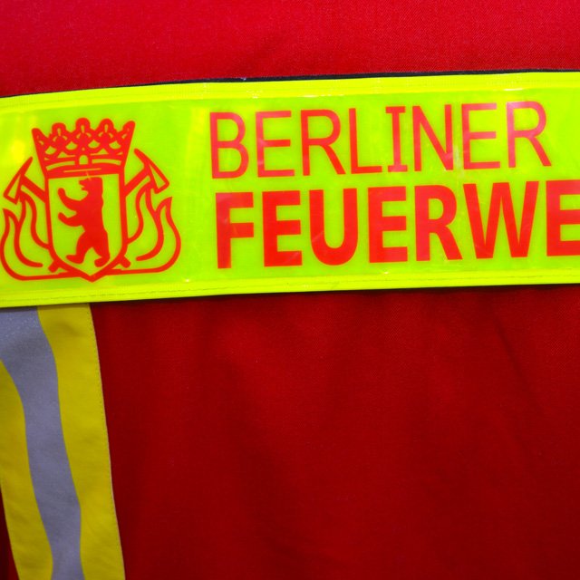 Rettungsdienst's tweet photo. Berliner „Notfalltransport dringlich“ verfehlt Planungsgröße

Mehr auf https://t.co/3hwP7sdXLA | https://t.co/uNQvt3DjFe #Rettungsdienst #Notfallsanitäter #RettAss #Rettungsassistent #RettSan #Rettungssanitäter #Berlin #Notfalltransport #Krankentransport https://t.co/HlQNTJzv7A