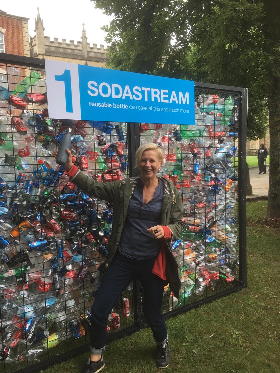 Not the normal bar I'd be propping up but soooooooooo delighted that loads of water fountains are coming to #Bristol #BristolWaterBar #RefillBristol #NationalRefillDay #GotTheBottle #WasteNothing Thanks @BristolWater @BristolWaste @BristolCouncil