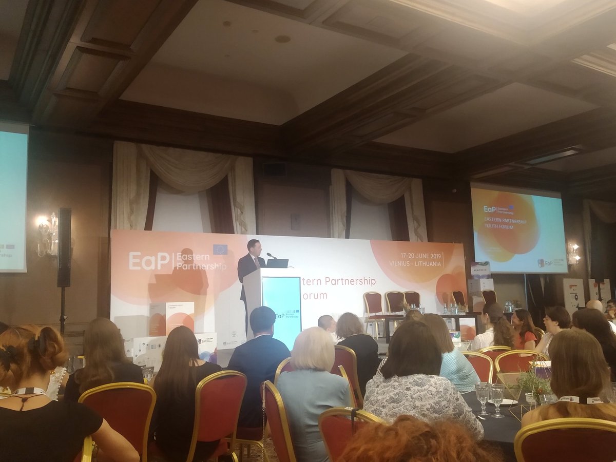 MkrtchianNancy's tweet photo. "You're not the future, you're the present"- official closure of the program part of the #EAP2019 with closing remarks from @APranckevicius @EU_Commission representation head in 🇱🇹 and other stakeholders @euneighbours #strongertogether #eap10 #eapyouthforum #EU4Youth https://t.co/aZmuNNj8ok