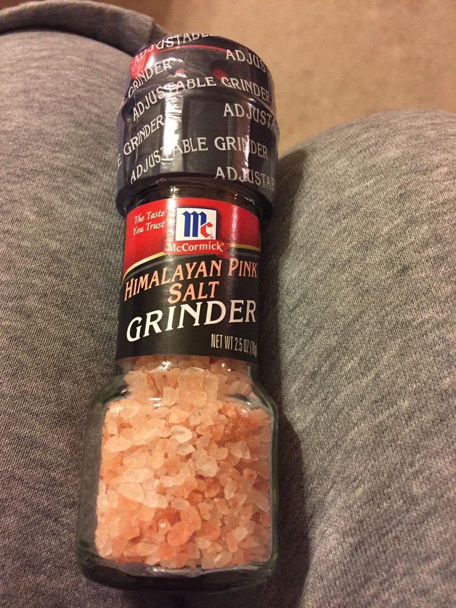 IntlSalt's tweet photo. @rivaldysepta @dinaariyni i gave u 
natural Himalayan Salt
contact us 0300 3798382 (whatsapp) https://t.co/ItmM4ShaHs