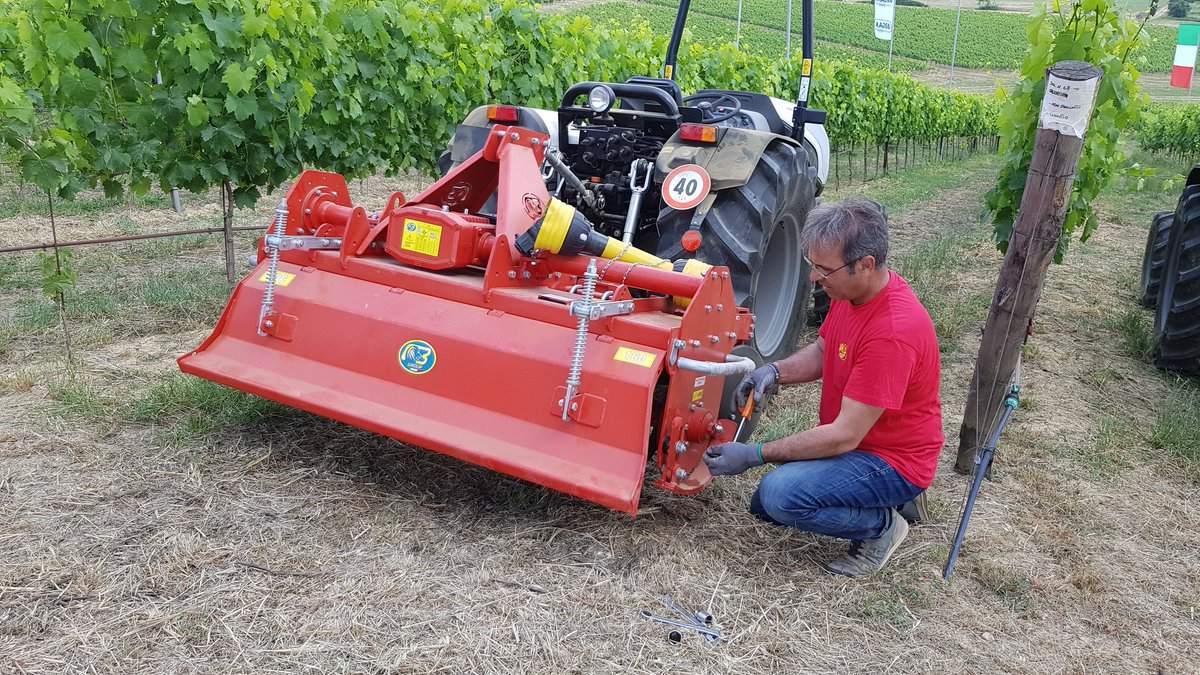 BargamAgri's tweet photo. Enovitis In Campo 2019
DAY 0 - Work in Progress... #bgroup #bargam #projet #enovitis #incampo #montepulciano #siena #cultivation #agriculture #agricoltura #vite #vineyard #eno #domani #tomorrow #provaincampo #fieldtestd #macchineagricole #agriculturalmachinery #workinprogress๐ช https://t.co/f1PM7guGge